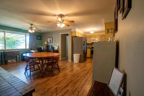 913 Freeman Rd, Central Point, OR 97502 photo 3