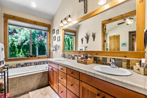60809 Cobblestone Pl, Bend, OR 97702 photo 22