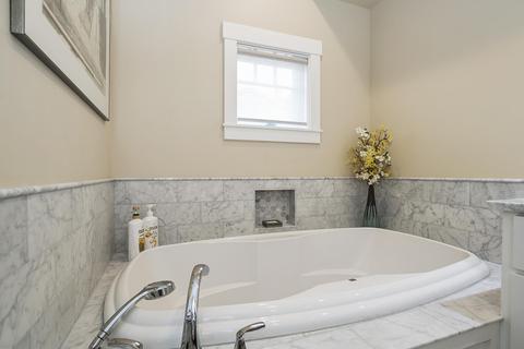 229 NW Florida Ave, Bend, OR 97703 photo 23