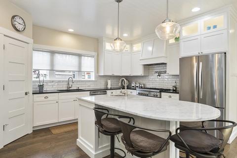 229 NW Florida Ave, Bend, OR 97703 photo 10