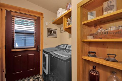 55514 Circle St, Bend, OR 97707 photo 23