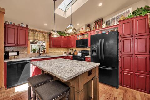 55514 Circle St, Bend, OR 97707 photo 2