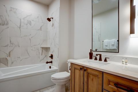 56248 Sable Rock Loop, Bend, OR 97707 photo 24