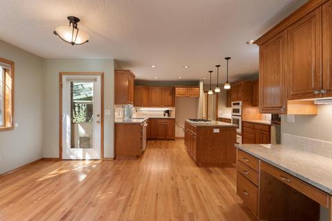 61390 Steens Mountain Loop, Bend, OR 97702 photo 2