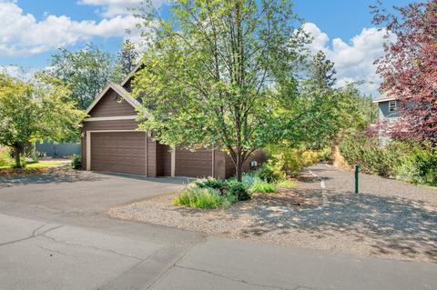 61289 SW Brookside Loop, Bend, OR 97702 photo 7