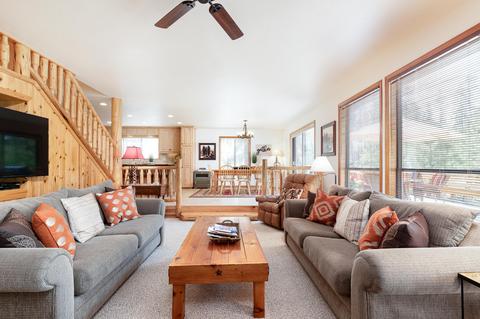 56946 Jackpine Ln, Sunriver, OR 97707 photo 7