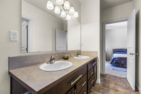 2989 NE Roxy Pl, Bend, OR 97701 photo 13