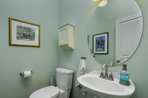 449 NW 17th St, Bend, OR 97702 photo 10