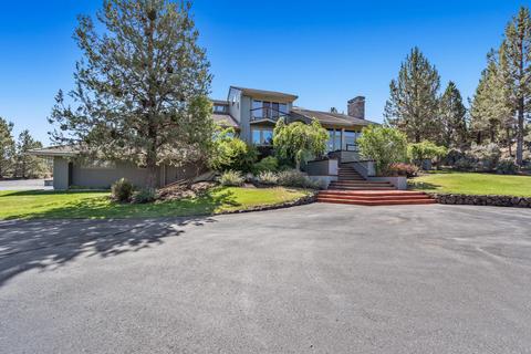 64264 Crosswinds Rd, Bend, OR 97703 photo 2