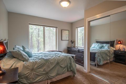 17061 Cooper Dr, Bend, OR 97707 photo 28