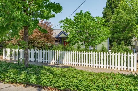 1067 E Main St, Ashland, OR 97520 photo 33