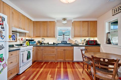 1067 E Main St, Ashland, OR 97520 photo 8