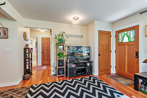 1067 E Main St, Ashland, OR 97520 photo 10