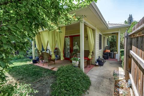 1067 E Main St, Ashland, OR 97520 photo 24