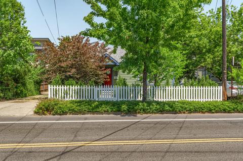 1067 E Main St, Ashland, OR 97520 photo 34