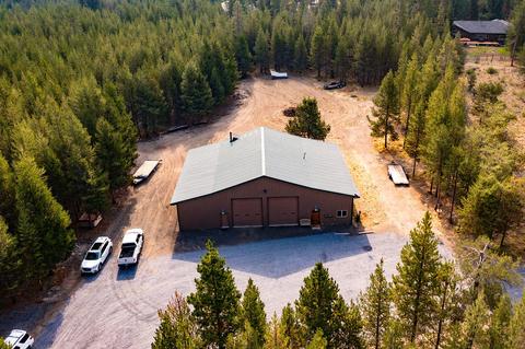 17030 Shawnee Cir, Bend, OR 97707 photo 57