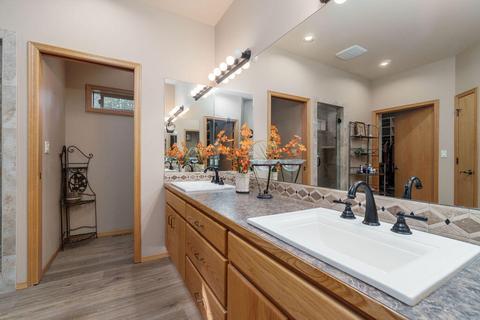 17030 Shawnee Cir, Bend, OR 97707 photo 17