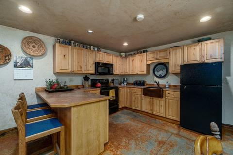17030 Shawnee Cir, Bend, OR 97707 photo 45