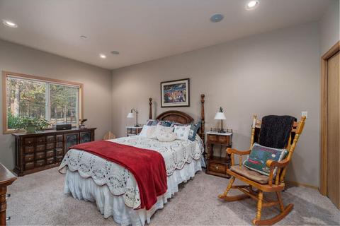17030 Shawnee Cir, Bend, OR 97707 photo 21