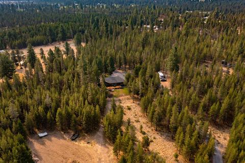 17030 Shawnee Cir, Bend, OR 97707 photo 50