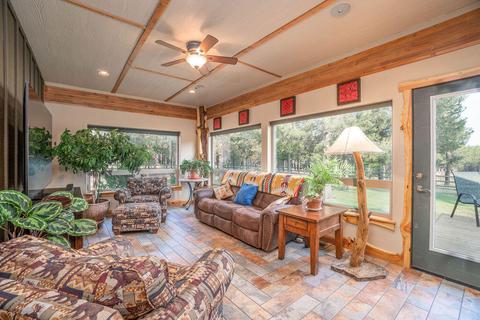17030 Shawnee Cir, Bend, OR 97707 photo 12