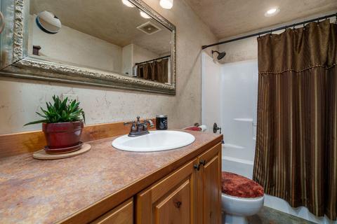 17030 Shawnee Cir, Bend, OR 97707 photo 48