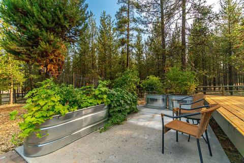 17030 Shawnee Cir, Bend, OR 97707 photo 29