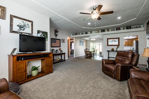 409 Montclair Way, Eagle Point, OR 97524 photo 7