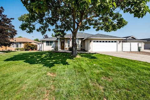 409 Montclair Way, Eagle Point, OR 97524 photo 1