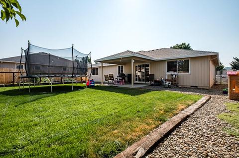 409 Montclair Way, Eagle Point, OR 97524 photo 25
