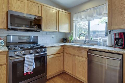 20521 Prospector Loop, Bend, OR 97702 photo 11