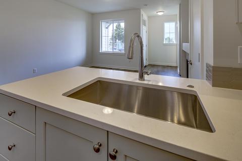 3733 Eagle Rd, Bend, OR 97701 photo 9