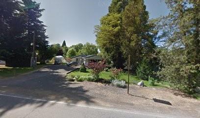 855 S Royal Ave, Eagle Point, OR 97524 photo 1