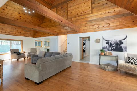 17039 Spring River Rd, Bend, OR 97707 photo 4