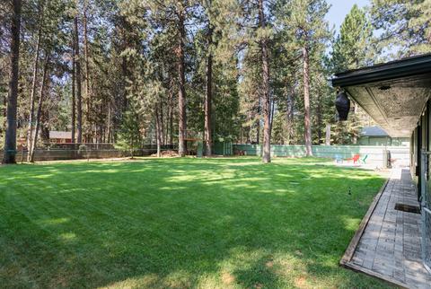 17039 Spring River Rd, Bend, OR 97707 photo 23