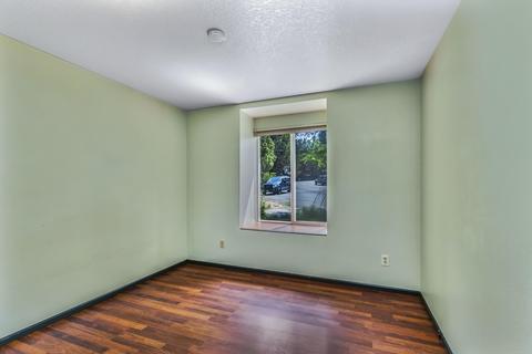 2002 NE Barrett Ct, Bend, OR 97701 photo 8