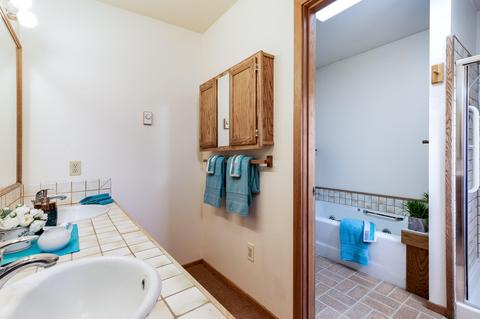 64620 Mcgrath Rd, Bend, OR 97701 photo 18
