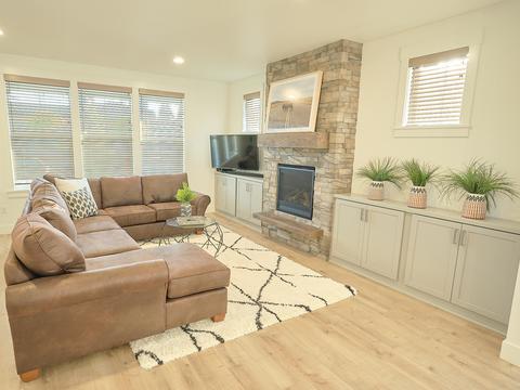 60134 SE Ruby Peak Loop, Bend, OR 97702 photo 2