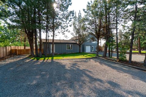 65072 92nd St, Bend, OR 97703 photo 2