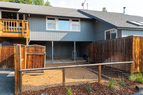 65072 92nd St, Bend, OR 97703 photo 59