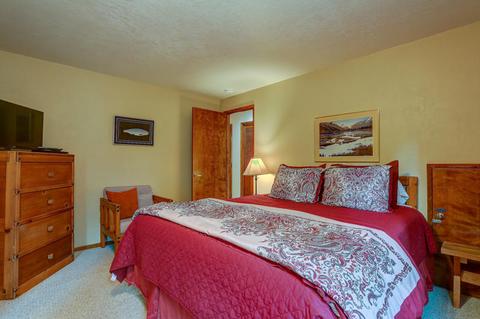18070 E Butte Ln, Sunriver, OR 97707 photo 12