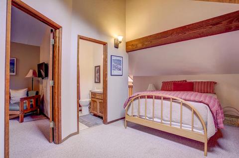 18070 E Butte Ln, Sunriver, OR 97707 photo 18