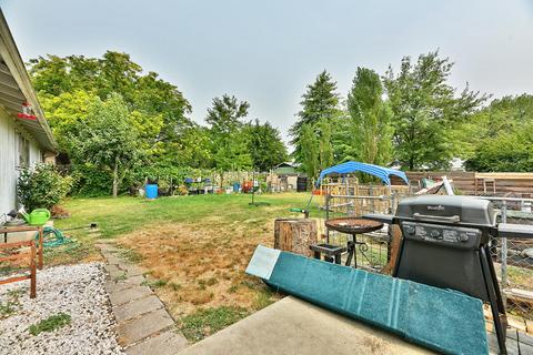 19 Comice Way, Eagle Point, OR 97524 photo 16