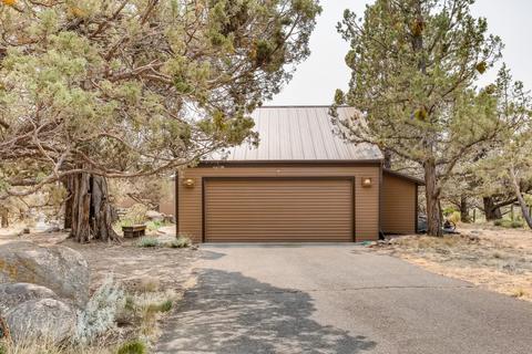 19695 Ridgewood Dr, Bend, OR 97703 photo 4