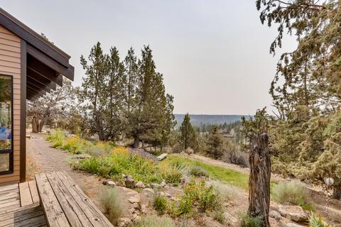 19695 Ridgewood Dr, Bend, OR 97703 photo 20