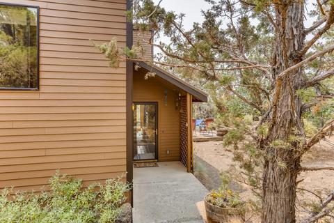 19695 Ridgewood Dr, Bend, OR 97703 photo 3