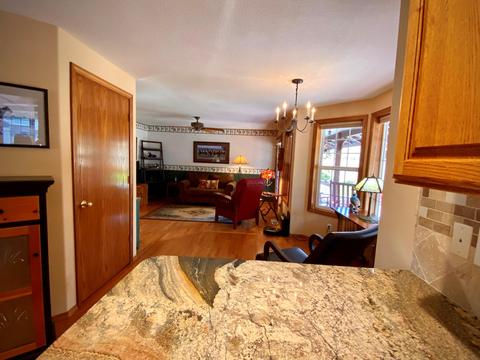 22483 Calgary Dr, Bend, OR 97702 photo 14