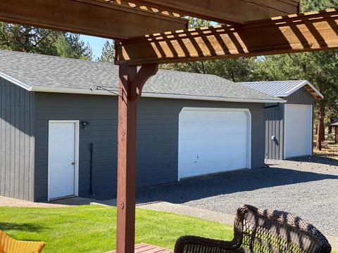 22483 Calgary Dr, Bend, OR 97702 photo 36