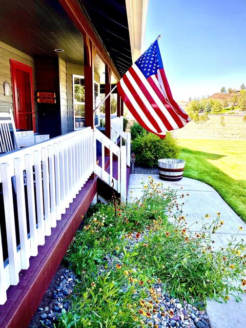 22483 Calgary Dr, Bend, OR 97702 photo 42
