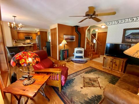 22483 Calgary Dr, Bend, OR 97702 photo 8